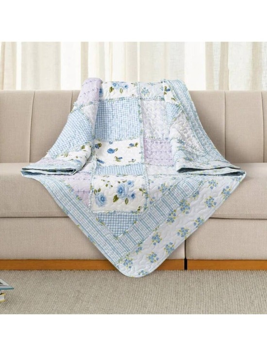 Other - Garden of Blues Quilted Throw Blanket 50"x60"